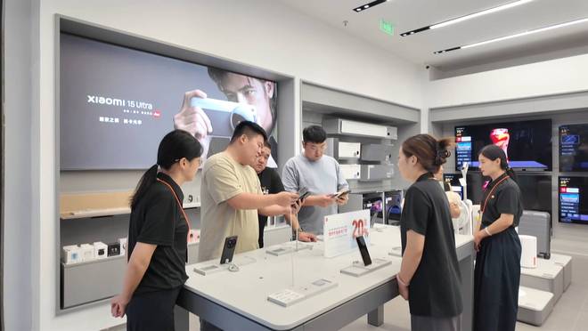 利津 電子產品銷售火爆 “后高考經濟”持續升溫